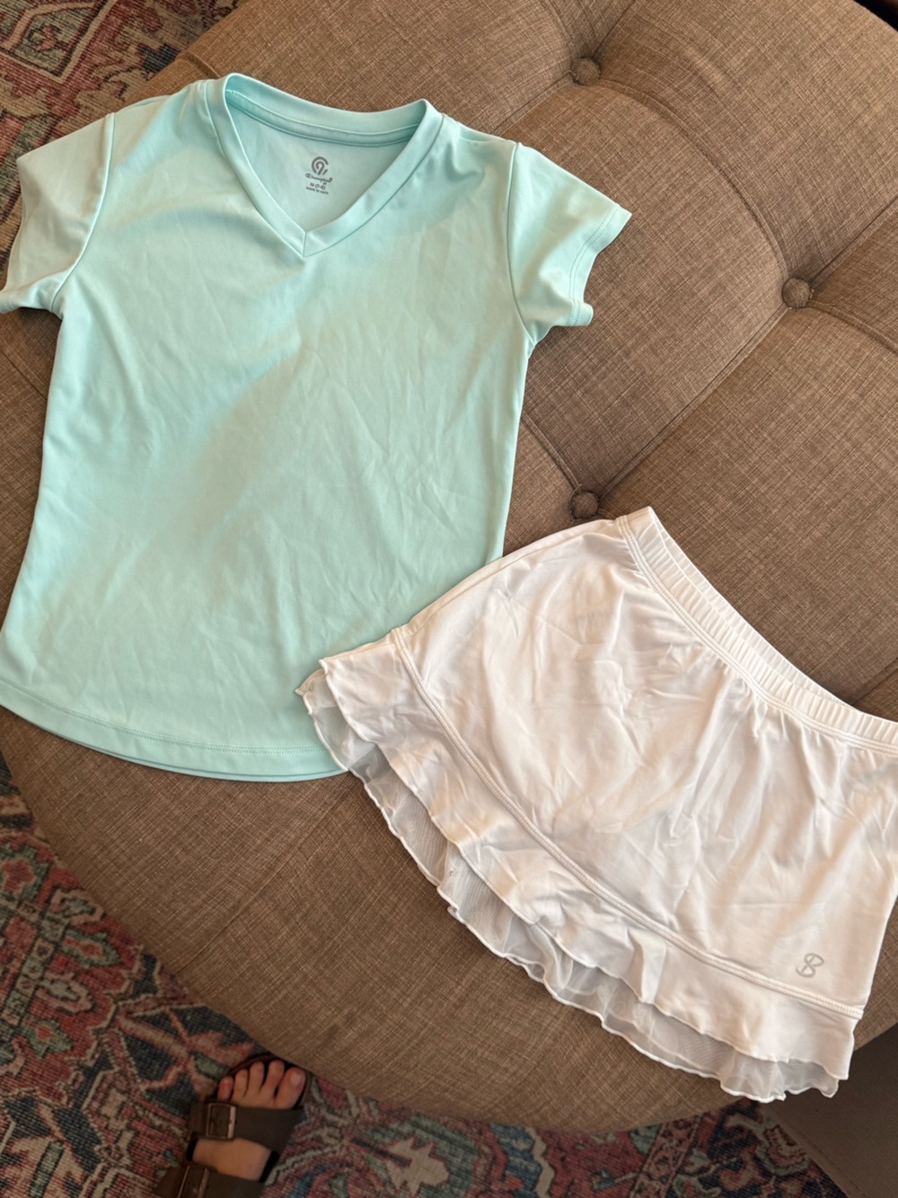 Girls Sofibella White Ruffle Active Skort w/Aqua BlueV-Neck Active Tee